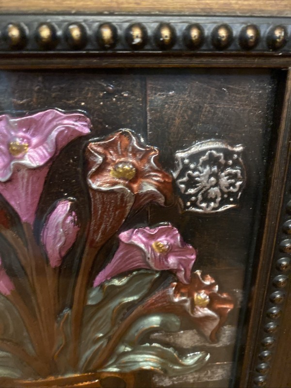 Vtg painting of a vase embossed w/multi color flowers Hand Painted, 3D Flowers gallery