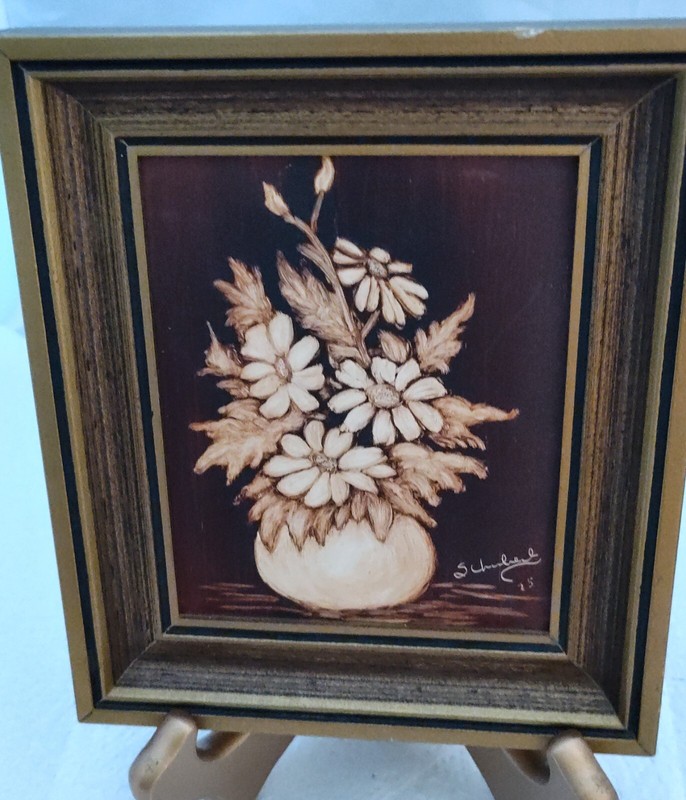 Small Floral Still Life Painting Signed Wall or Tabletop (D19B) gallery