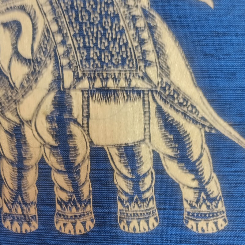 3 Gold Elephant Picture Painting Screen On Thai Silk Without Frame (30 x 30 cm.) gallery