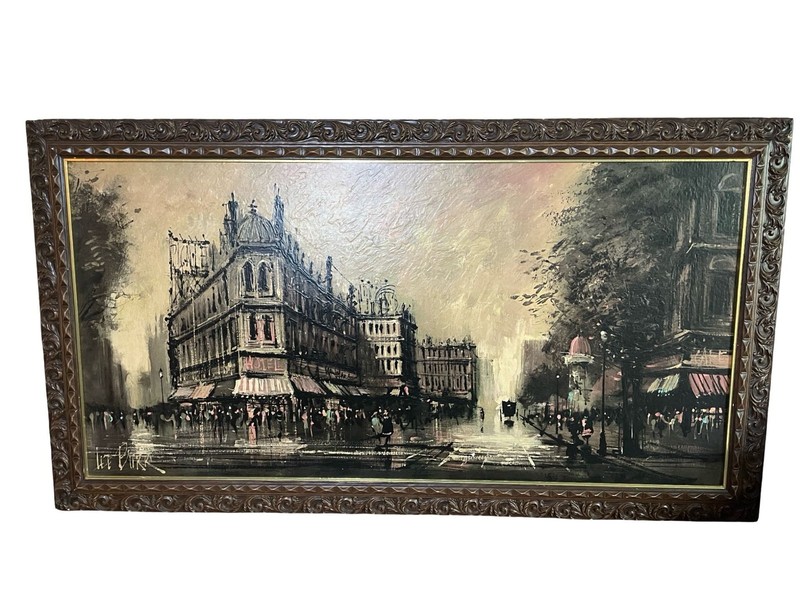 Paris Street Scene