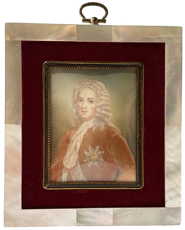 SIGNED ANTIQUE NOBLEMAN MINIATURE PORTRAIT FIGURE PAINTING MOTHER OF PEARL FRAME