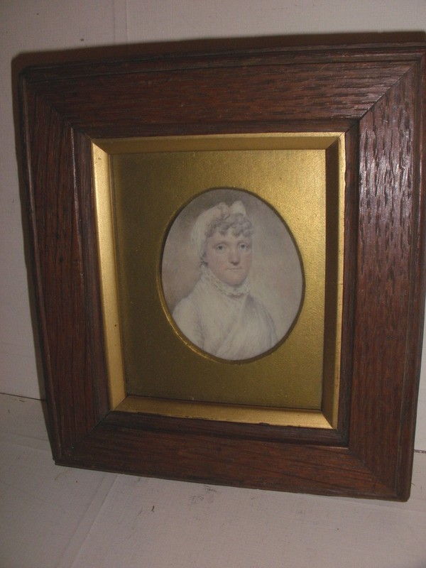 Antique 18/19th English or American school miniature woman painting portrait