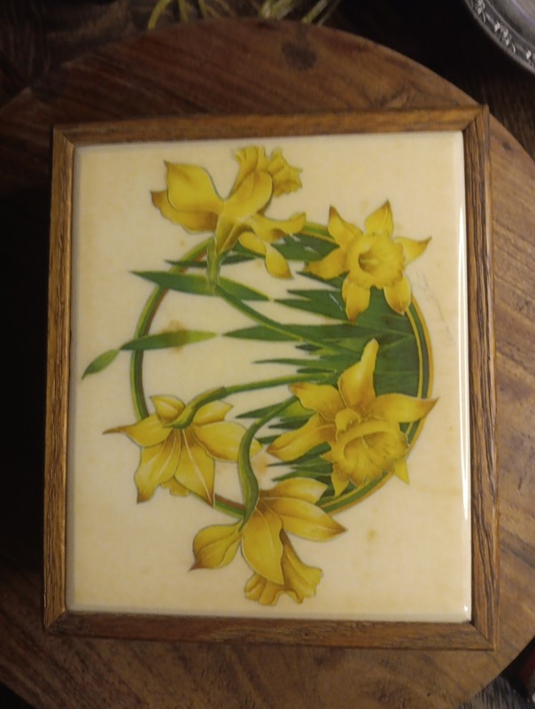 Very Rare Vintage Leslie Kenneth Price Dafodil On Ceramic Trinket Box Signed