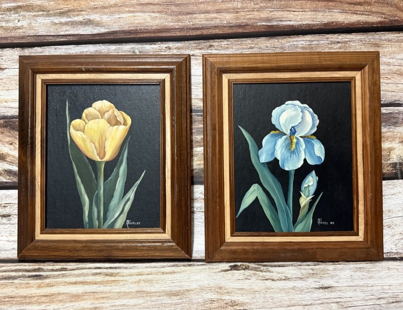Vintage Oil Paintings 13×11.5 Floral Realism Set of 2 Purple Yellow Framed
