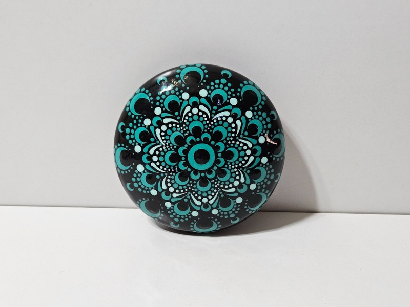 Hand Painted Rock Stone Mandala Dot Art Paperweight Resin Coated OOAK 3″ Signed