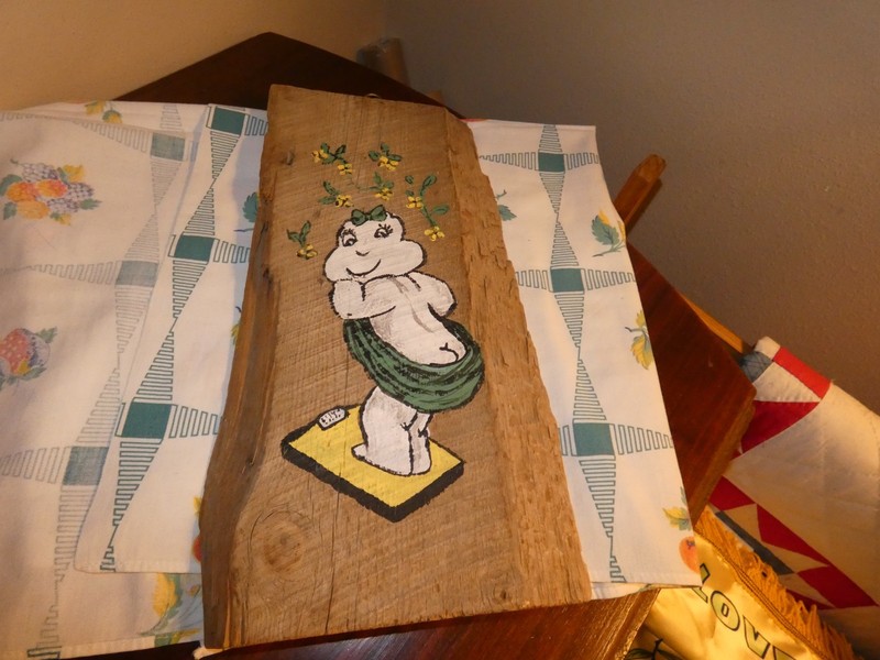 Lady on Scale Original Painting on Rustic Solid Wood Piece Retro Bathroom Deco